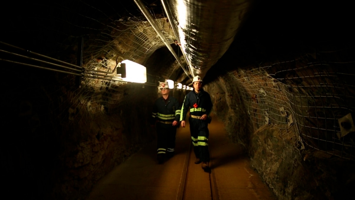 Huge Underground Search for Mysterious Dark Matter Begins - Vimarsana News