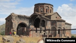Katedral Talin di Aragatsotn, Armenia. (Wikimedia Commons)