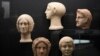 Patung kepala dan setengah kepala terakota nazar dari abad ke-3 dan ke-4 SM, dipajang di "Rescued Art Museum" di Roma, Rabu, 15 Juni 2022.(AP /Alessandra Tarantino)