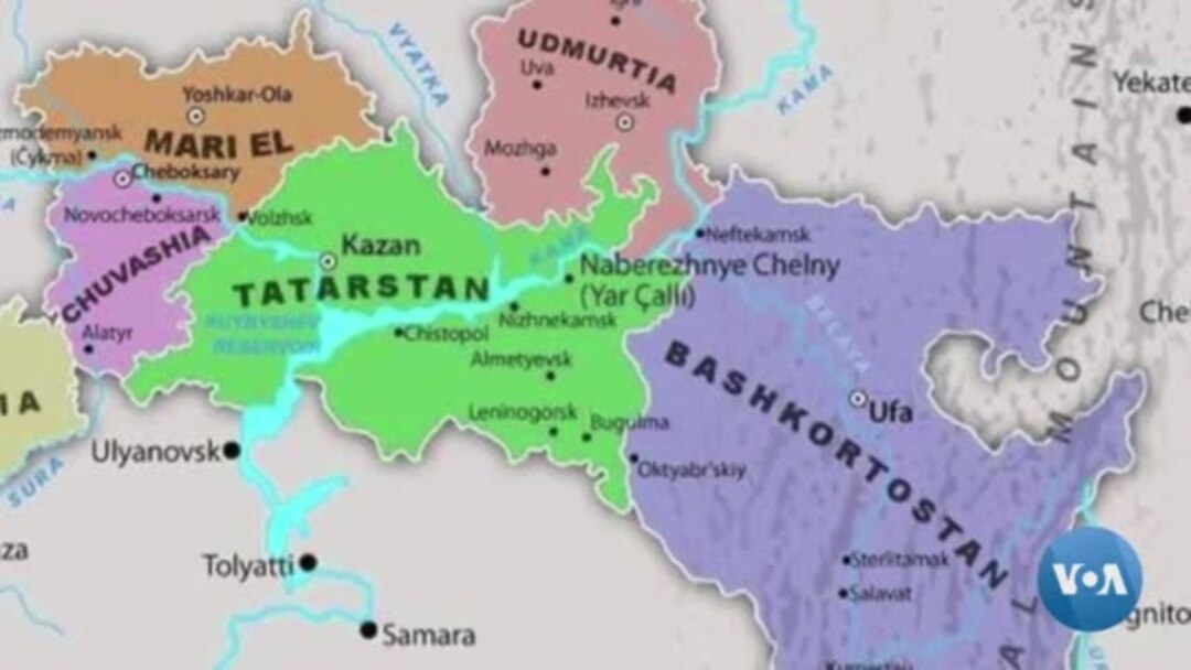 Dushdagi porno blowjob