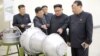 2017年9月3日朝鲜领导人金正恩就核武器计划做指导