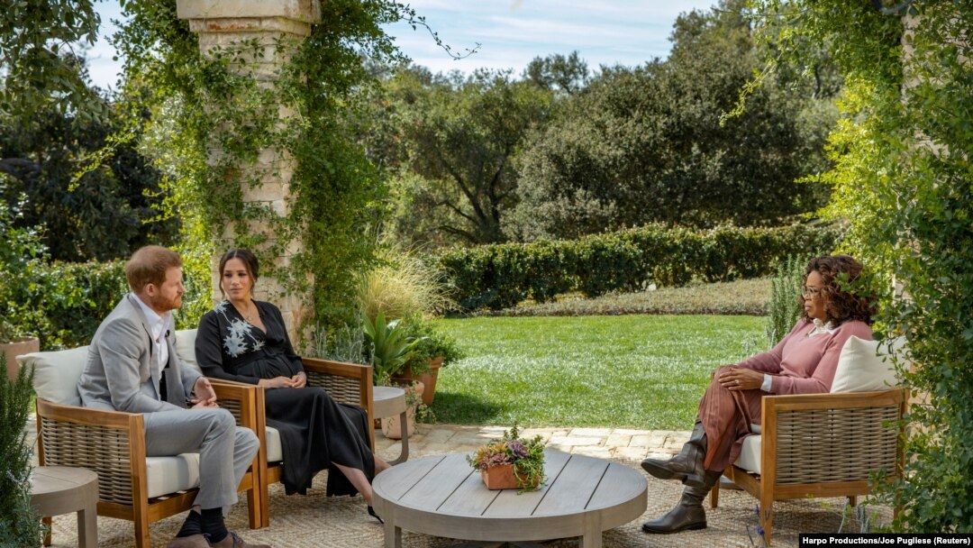Pangeran Harry dan istrinya Meghan, Duchess of Sussex, tampil dalam wawancara bersama Oprah pada awal bulan Maret 2021. (Foto:Harpo Productions/Joe Pugliese/Handout via Reuters) 