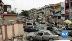 Nigeria Business Owners Sell Goods from Car Trunks as Pandemic Workaround