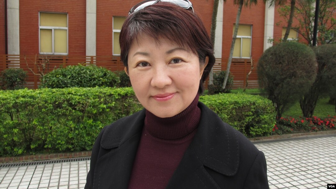 台湾执政党国民党立委 卢秀燕(美国之音张永泰拍摄)