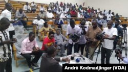 Cérémonie de signature d'une déclaration des organisations tchadiennes pour une transition inclusive, au Tchad, le 30 août 2021. (VOA/André Kodmadjingar).