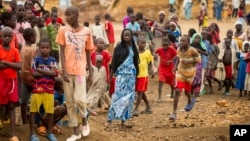 Des réfugiés dans le camp de réfugiés de Minawao, dans le nord du Cameroun, 18 avril 2016. 