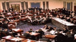 Thượng viện Mỹ biểu quyết thỏa hiệp gia hạn giảm thuế