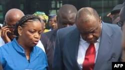 Mme Eve BAzaiba azali koyebisa Jean Pierre Bemba makambo na Kinshasa, RDC, 1er août 2018.