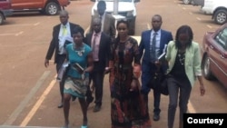 Muzvare Marry Mubaiwa, mudzimai wemutevedzeri wemutungamiri wenyika, VaConstantino Chiwenga, vachisvika padare redzimhosva
