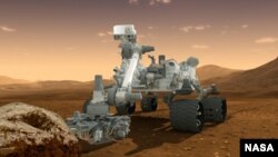 El Curiosity lleva un laboratorio a bordo y dispone de un brazo robótico con disímiles herramientas.