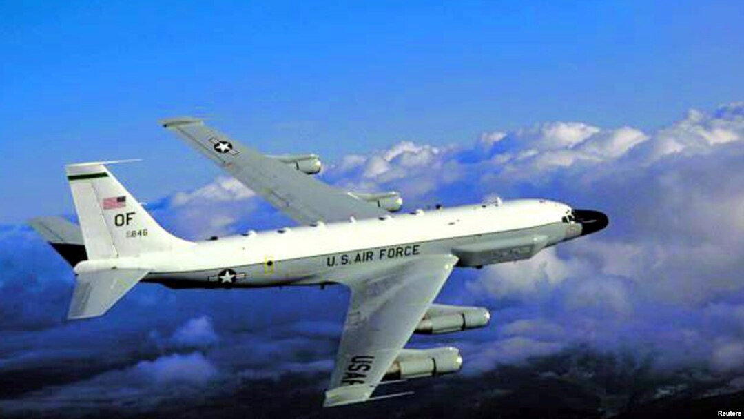 Pesawat pengintai Amerika, RC-135U (foto: dok).