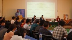 བོད་རིག་པའི་ཉམས་ཞིབ་ཚོགས་འདུ་ཐེངས་གཉིས་པ་དེ་རྒྱ་གར་ལ་ཚོགས་པ།