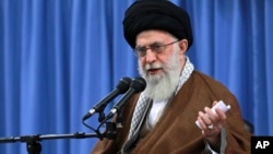 Pemimpin tertinggi Iran, Ayatollah Ali Khamenei (foto: dok).