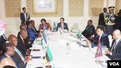 Inkokheli yeSadc Troika emhlanganweni wesiphangiphangi owenzelwe eGaborone mhlaka 28 Nhlangula 2016