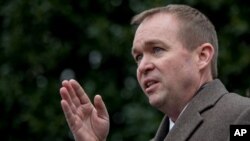 Mulvaney afirmó que a la Casa Blanca no le gusta la exigencia demócrata de que se mantengan los subsidios en salud, pero que estaría dispuesta a considerarlo en el marco de un acuerdo más amplio.