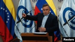 Tarek William Saab, fiscal general de Venezuela, preside una conferencia de prensa en Caracas sobre la trama de corrupción en varias industrias del Estado, el 3 de abril de 2023.