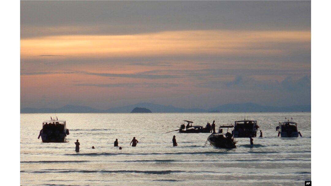 90 persen terumbu karang mengalami kerusakan di Teluk Maya, Pulau Phi Phi leh, Thailand.