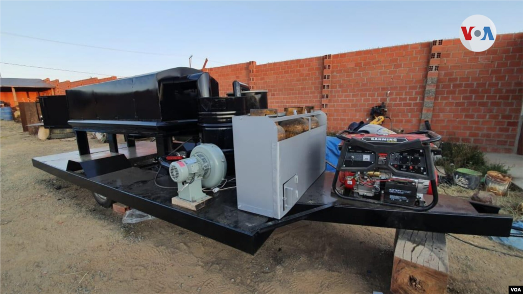 De manera pr&#225;ctica, el horno crematorio m&#243;vil puede ser transportado e instalado en un espacio adecuado para realizar las cremaciones.