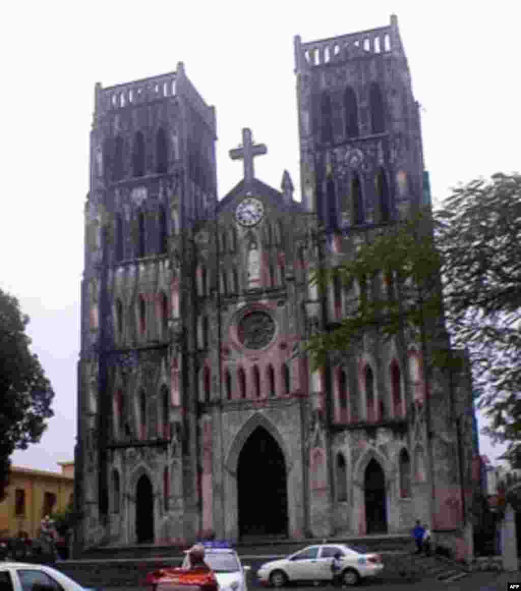 St-Joseph cathedral in Hanoi