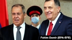 BOSNIA-HERZEGOVINA -- Russian Foreign Minister Sergei Lavrov (L) attend a press conference with Chairman of Bosnian Presidency Milorad Dodik, in Sarajevo, December 2020