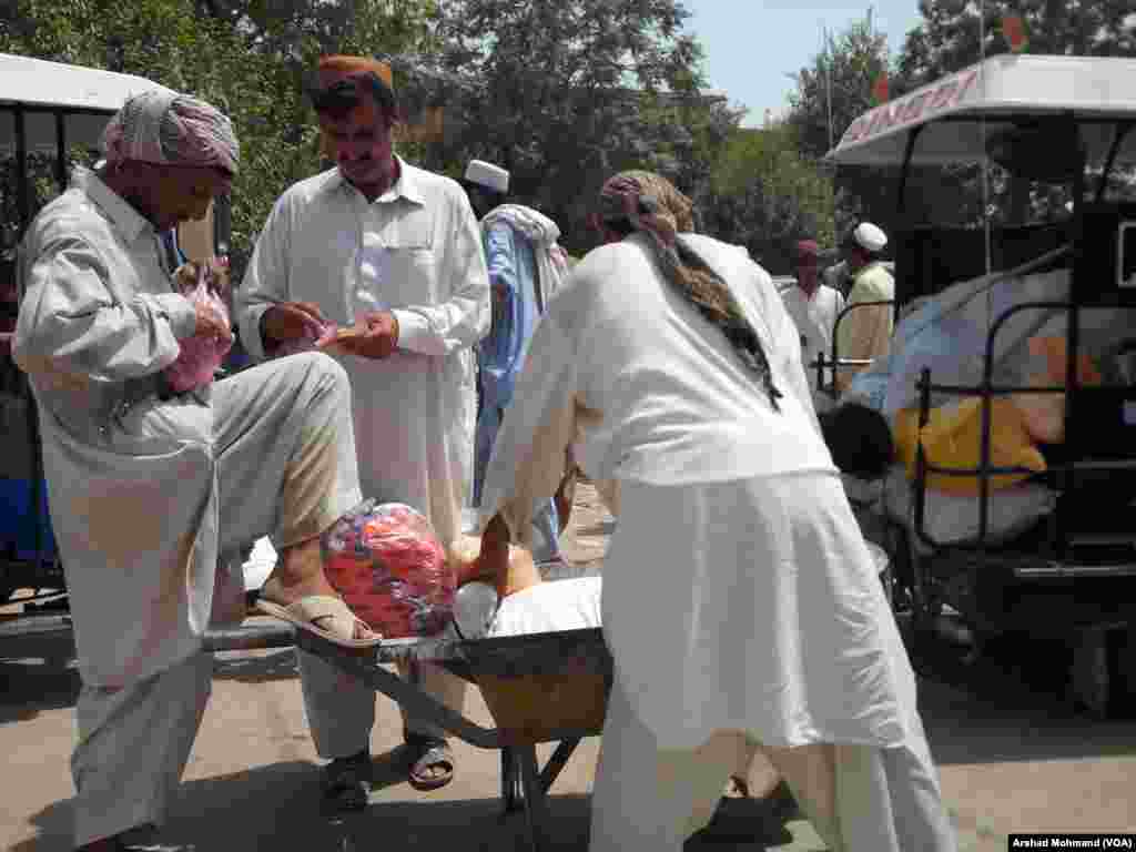 NWA IDPs Camps 09