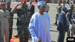 Idriss Déby Itno, président de la République du Tchad, N'Djamena, le 7 novembre 2015. (VOA/André Kodmadjingar)