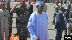  Idriss Déby Itno, président de la république du Tchad, le 7 novembre 2015. (VOA/André Kodmadjingar)
