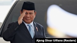 Presiden terpilih Prabowo Subianto menghadiri Pidato Kenegaraan di gedung DPR/MPR menjelang Hari Kemerdekaan RI di Jakarta, 16 Agustus 2024. (Foto: Ajeng Dinar Ulfiana/Pool)