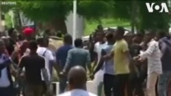 Quốc hội Nigeria bị phong tỏa sau vụ nổ súng