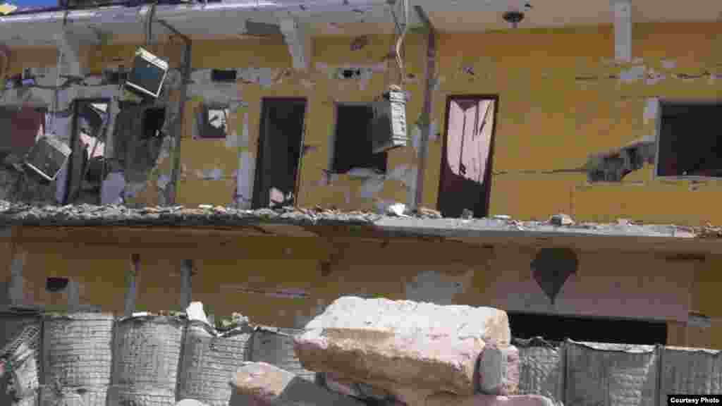 Hoteela Moqaadishootti shororkeessitoonni haleelan, Somaaliyaa, Waxabajjii 26, 2016