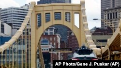 Salah satu jembatan di kota Pittsburgh, Pennsylvania (foto: ilustrasi). 