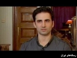 تلویزیون جمهوری اسلامی کمی بعد از بازداشت حکمتی از او اعترافاتی پخش کرد که بعد معلوم شد تحت فشار از او اعتراف گرفته شده است.