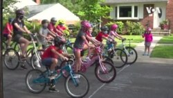 疫情期間孩子結伴騎單車散心 父母放心