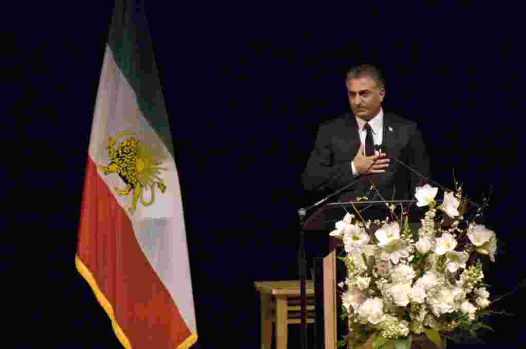 مراسم یادبود شاهزاده علیرضا پهلوی در واشنگتن برگزار شد