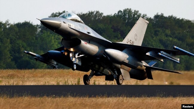 FILE- A Dutch F-16 fighter jet is seen at the Volkel Air Base in Volkel, Netherlands, June 9, 2023