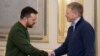 دیدار گرانت شاپس وزیر دفاع بریتانیا با ولودیمیر زلنسکی رئیس جمهوری اوکراین در کی‌یف – ۷ مارس ۲۰۲۴ 