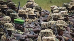 Cinq soldats ont été tués et un conseiller militaire américain blessé lundi en Somalie