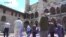 Sultanahmet Camii’nde Sosyal Mesafeli Cuma Namazı