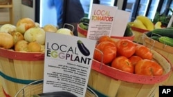 The Old North co-op, a community-run inner city grocery store, specializes in selling locally-grown produce.