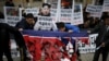 资料照片：韩国人士在首尔集会，抗议朝鲜的绑架行为。（2015年11月23日）