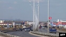 Kosovë: Qeveria nënshkruan marrëveshjen për ndërtimin e autostradës