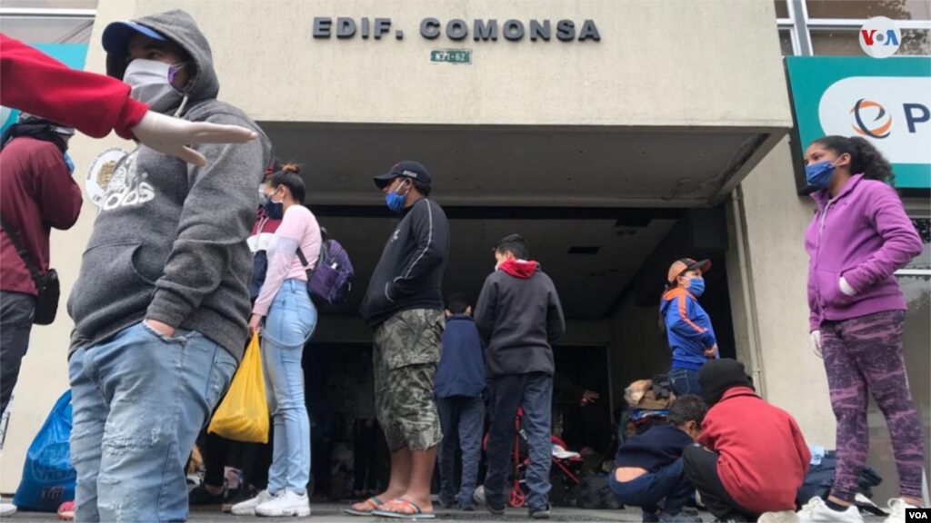 El canciller de Ecuador, Jos&#233; Valencia, asegur&#243; el jueves que por el momento no es posible retornar a los migrantes venezolanos que est&#225;n pidiendo ayuda para regresar a su pa&#237;s.