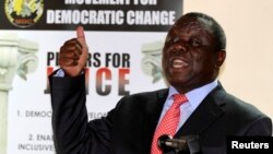 Zimbabwe opposition party Movement For Democratic Change (MDC) leader Morgan Tsvangirai addresses a news conference in Harare Sept. 18, 2013.