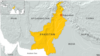 Tang lễ cho 17 nạn nhân vụ cháy xe chở học sinh ở Pakistan