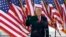 Predsjednik Donald Trump obraća se pristalicama na protestu u Vašingtonu, 6. januara 2020.  (Foto: AP/Jacquelyn Martin)