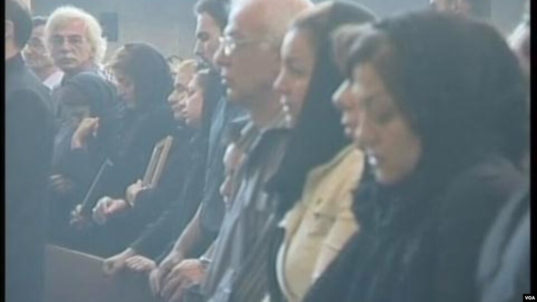 فعالان حقوق بشر در مورد شرایط نوکیشان مسیحی در جمهوری اسلامی ایران ابراز نگرانی می کنند.