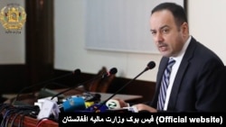 اکلیل حکیمی، وزیر مالیۀ افغانستان