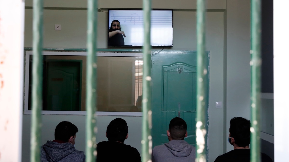 In a Greek Detention Center, an Official Uses TV to Teach Prisoners - Vimarsana News