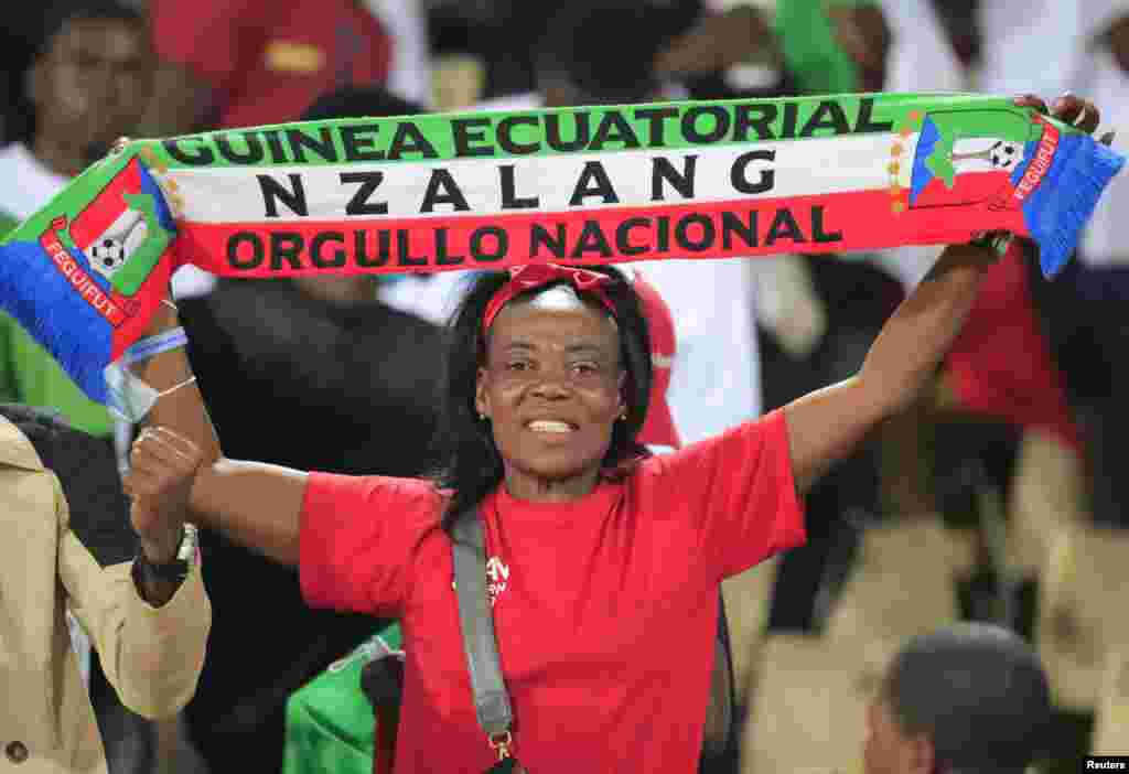Equatorial Guinea fan before the match against Senegal in Cameroon, Jan. 30, 2022.