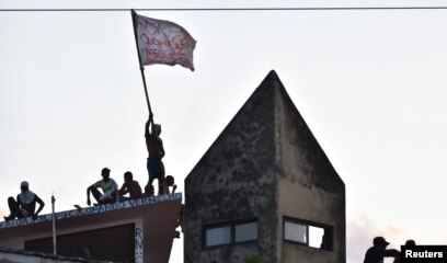 Around 60 killed as drug gangs clash in Brazil prison massacre - West  Central Tribune